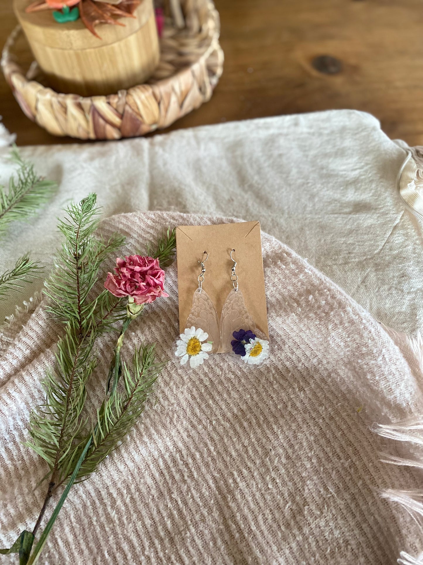 Simple Flower Butterfly Wings