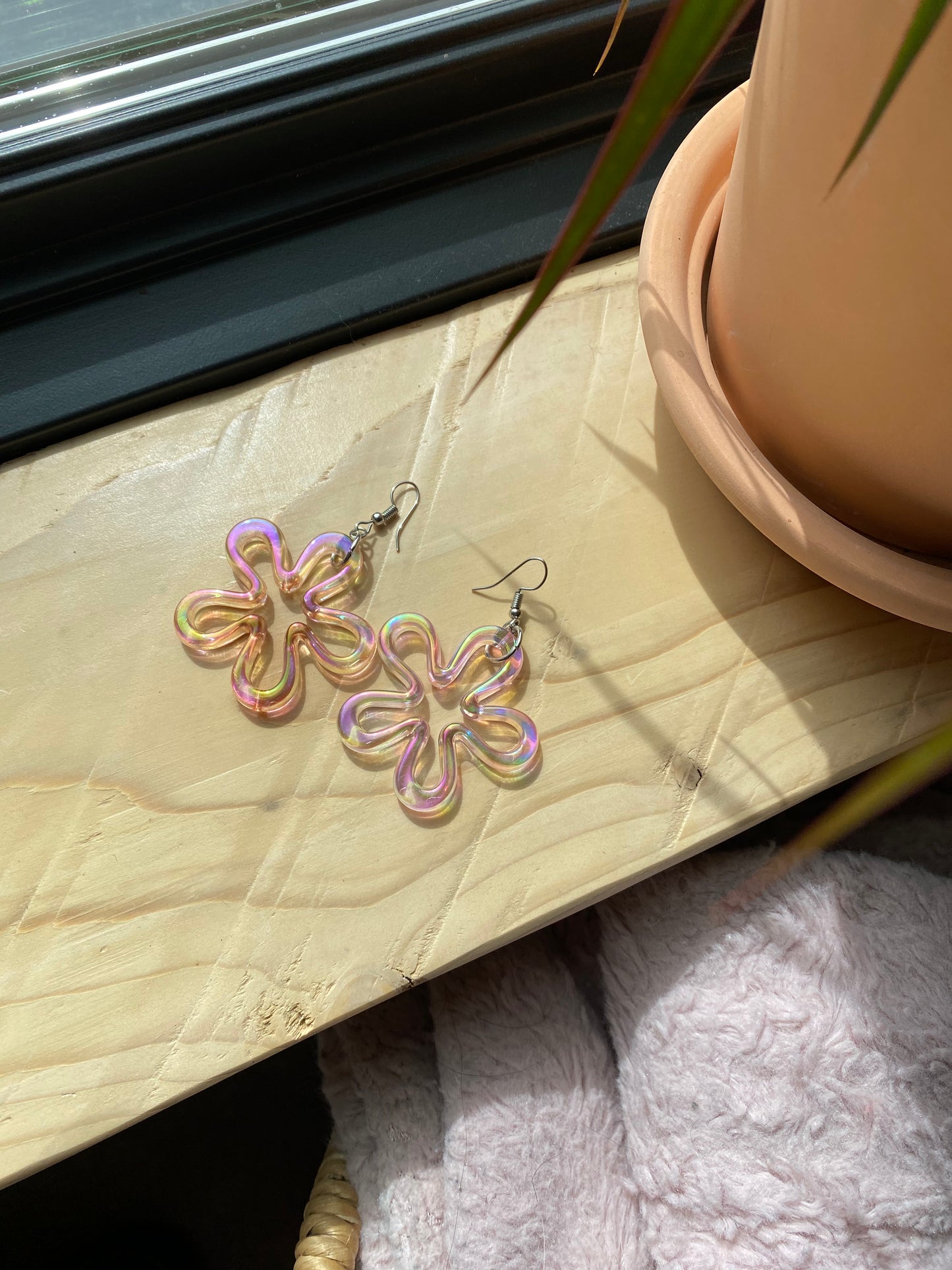 Iridescent Flower earrings